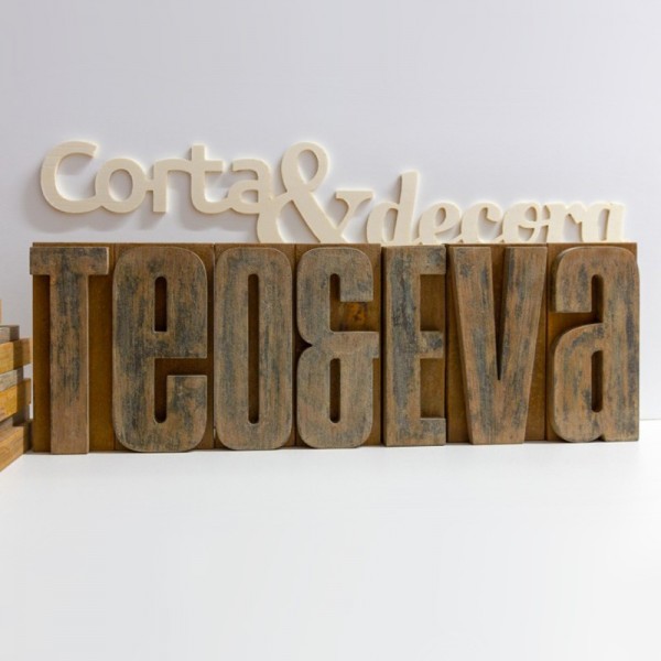 Letras de imprenta decorativas vintage efecto acero corten oxidado de Cortaydecora | Letras de Madera