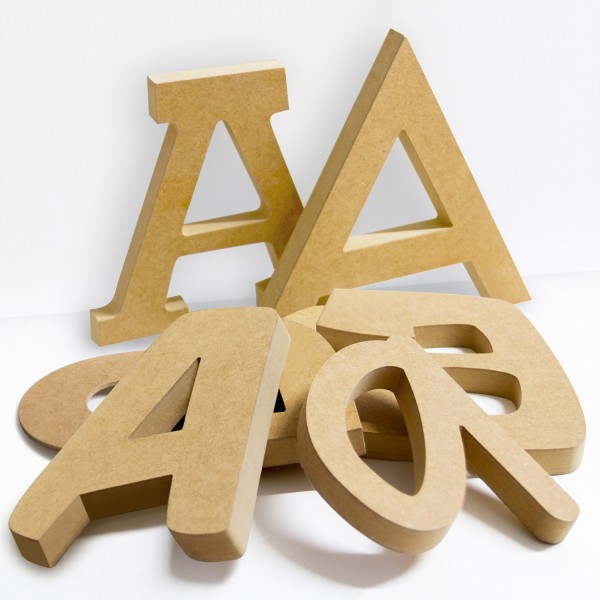 Lettere in fibra di legno MDF con finitura naturale personalizzate